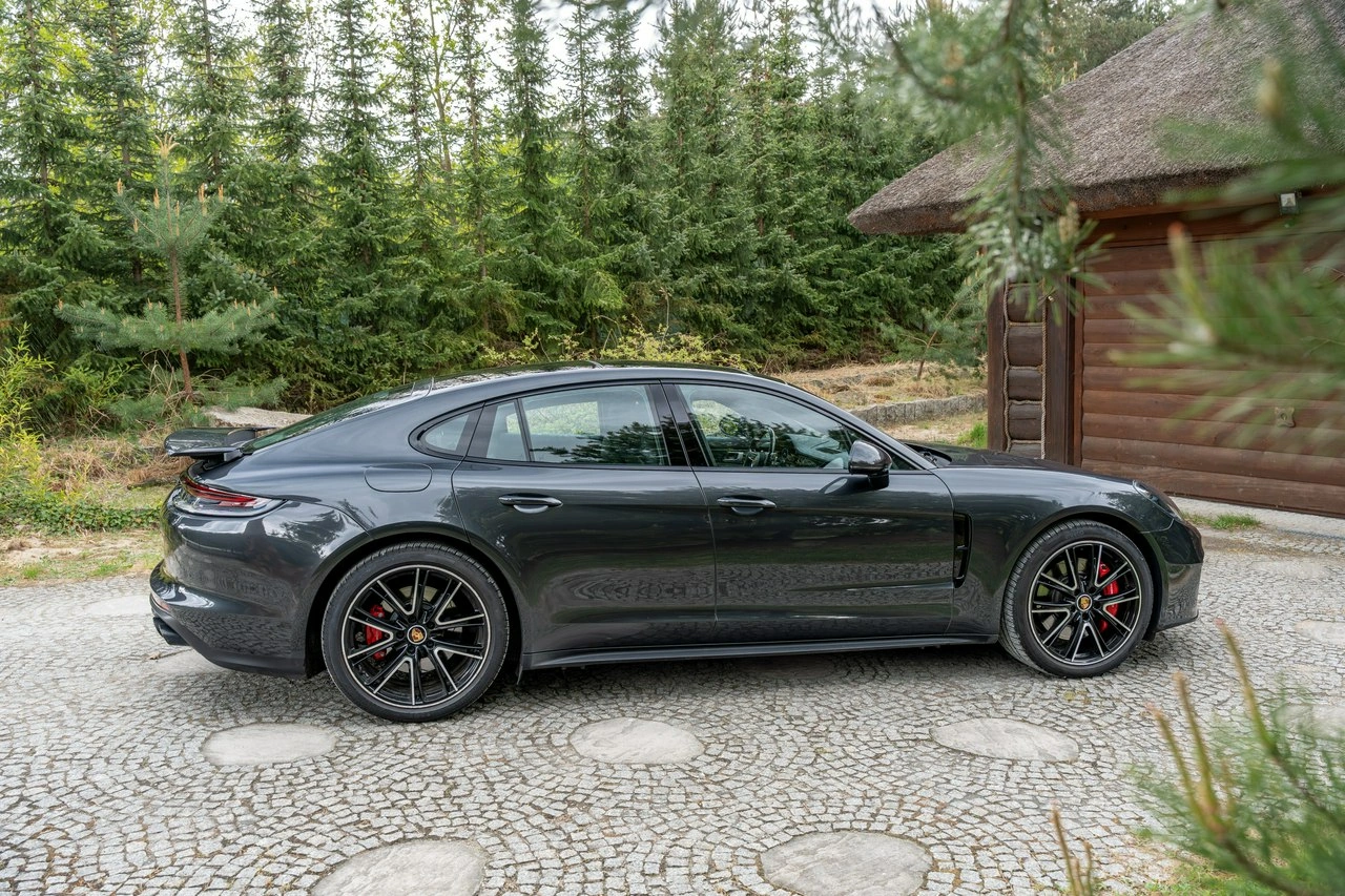 Porsche Panamera - Zdjęcie 15