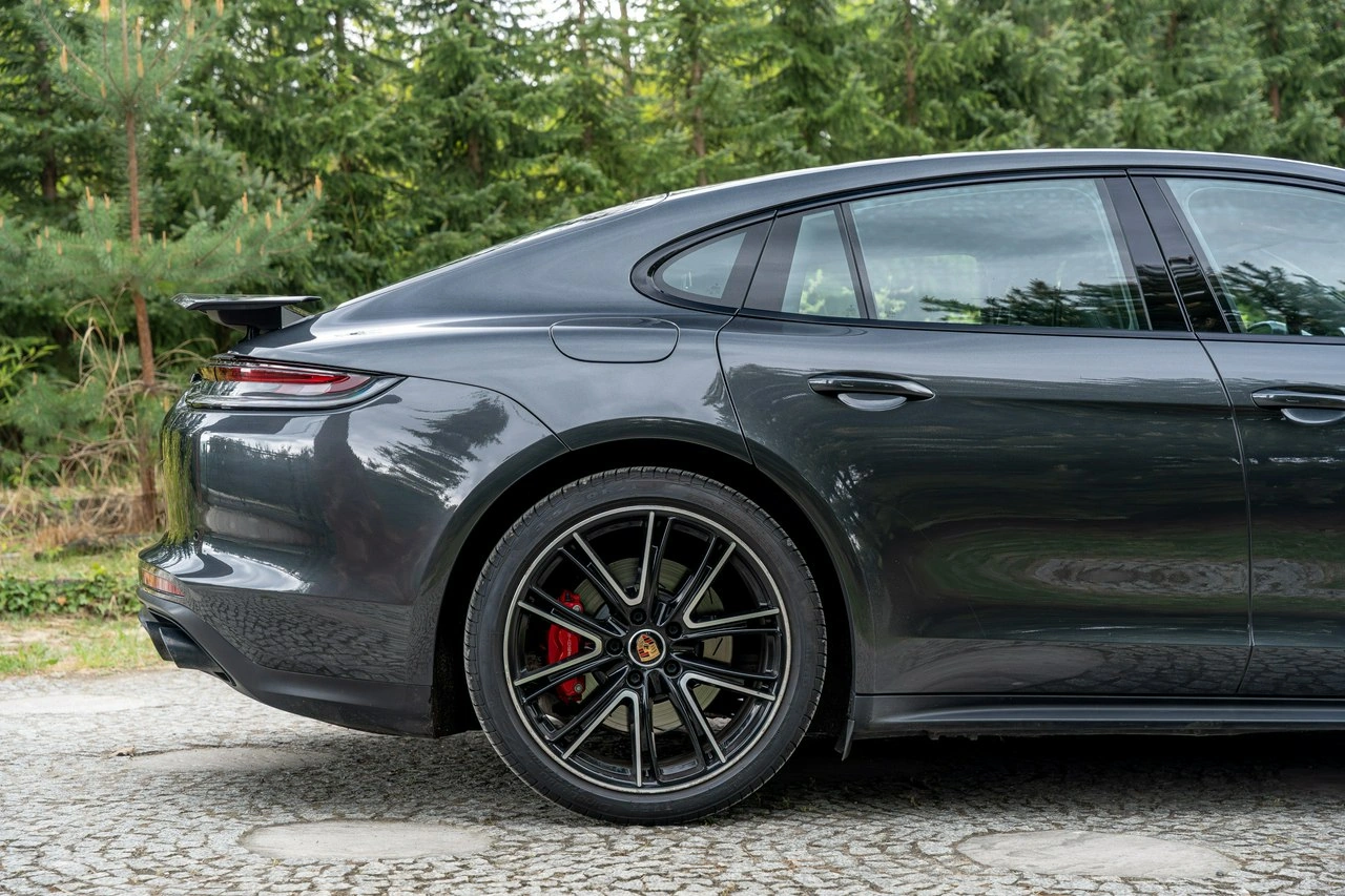 Porsche Panamera - Zdjęcie 16