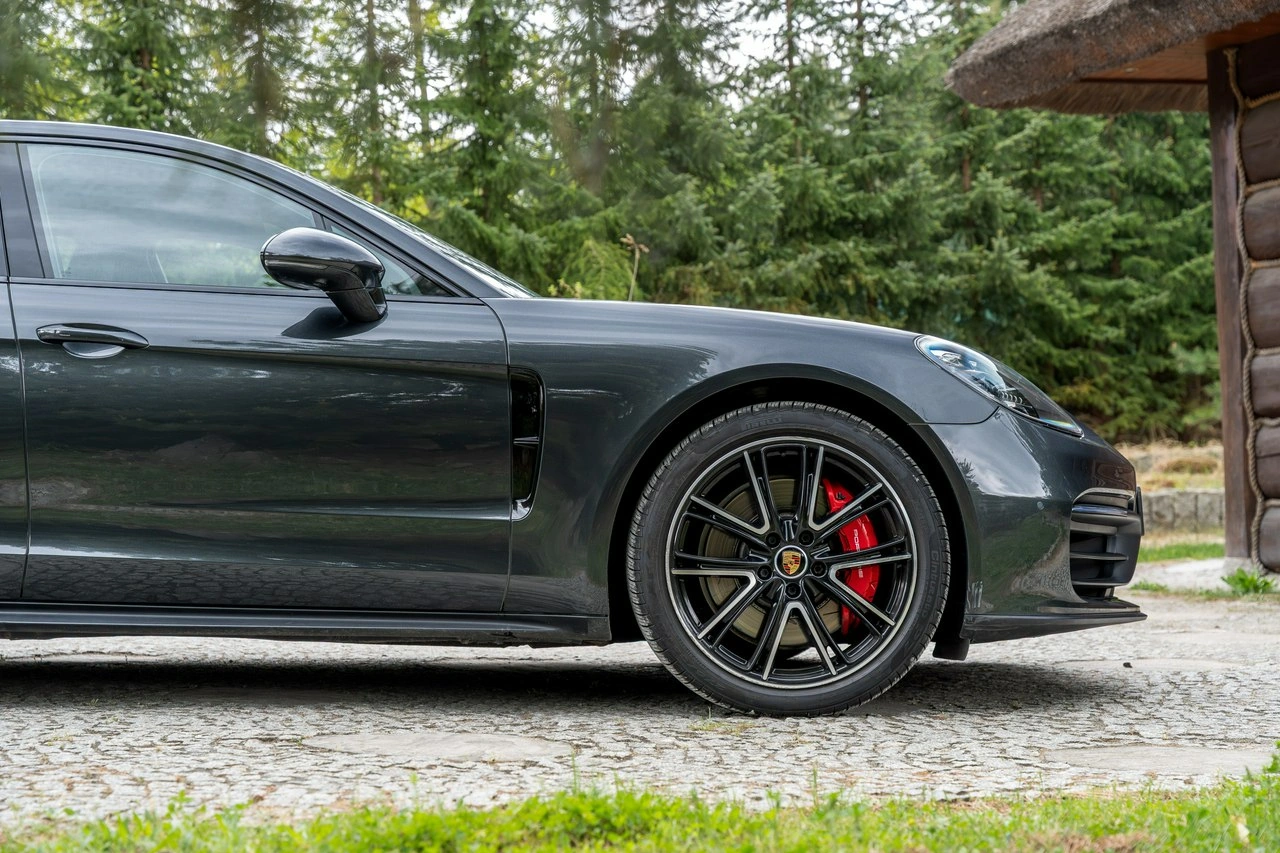 Porsche Panamera - Zdjęcie 17