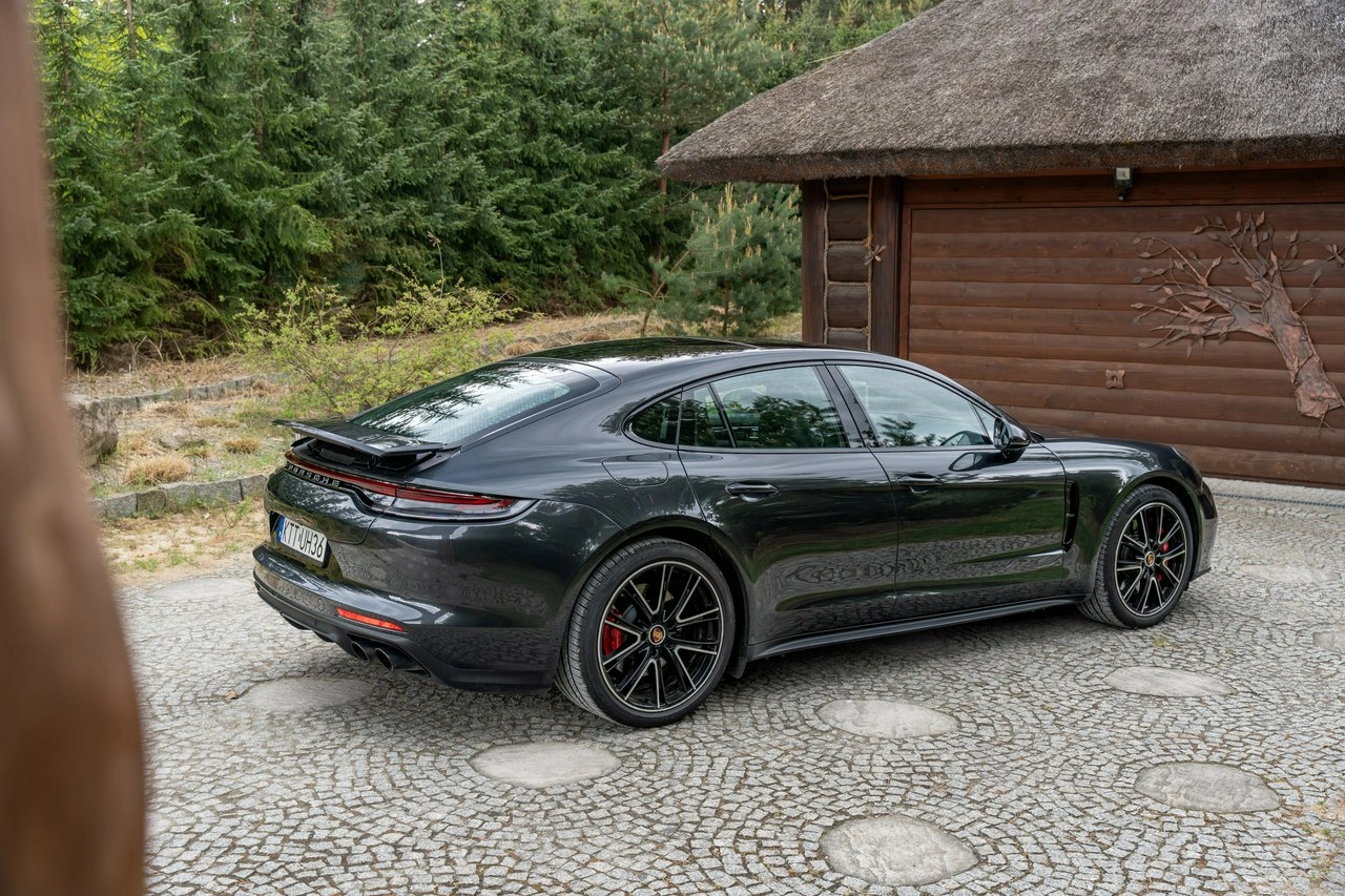 Porsche Panamera - Zdjęcie 25