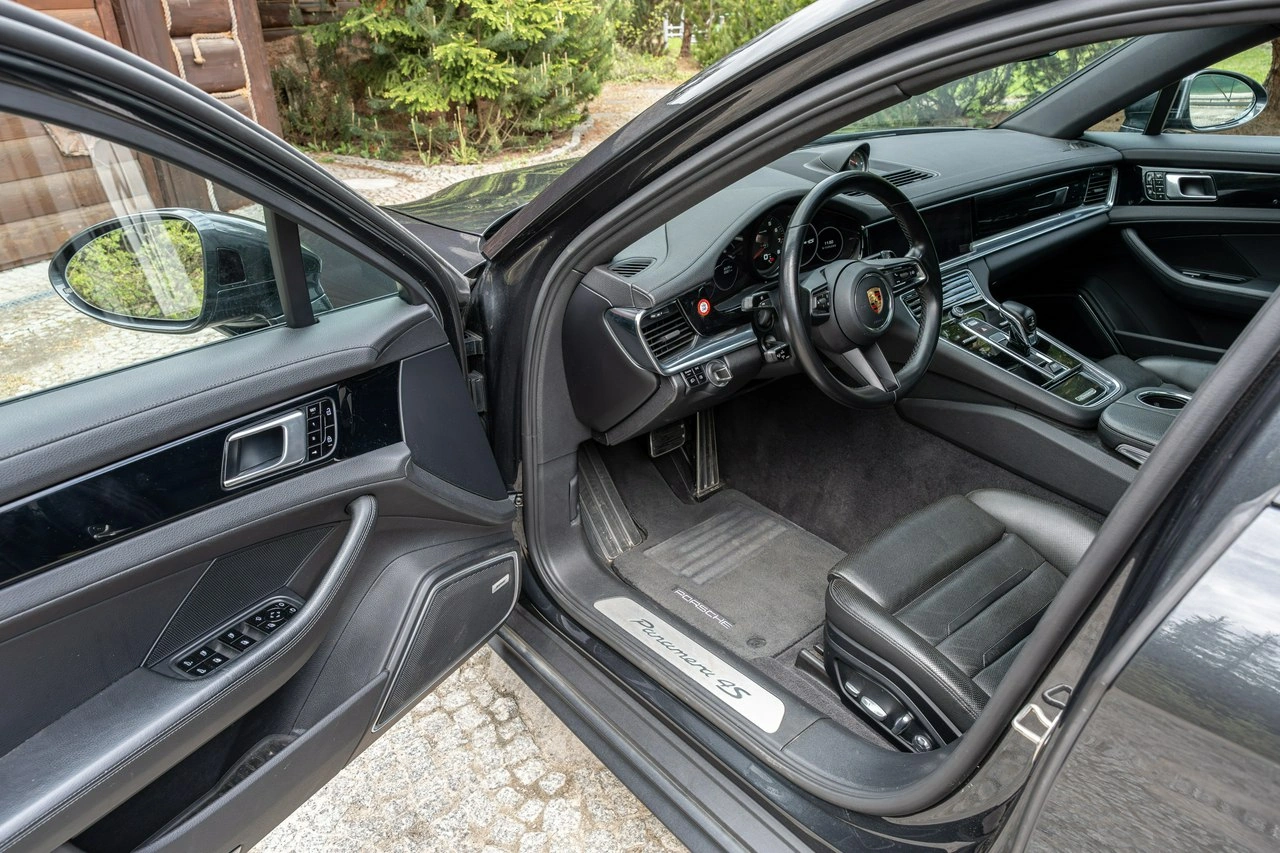 Porsche Panamera - Zdjęcie 37