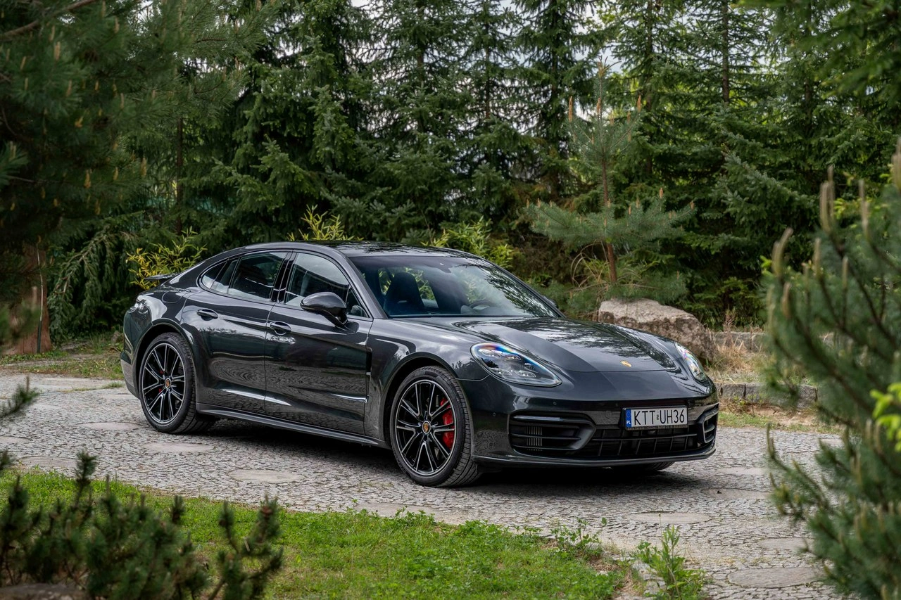 Porsche Panamera - Główne zdjęcie