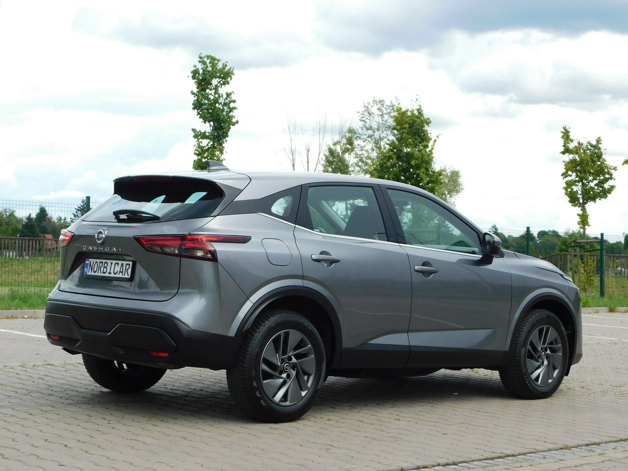 Nissan Qashqai - Zdjęcie 4