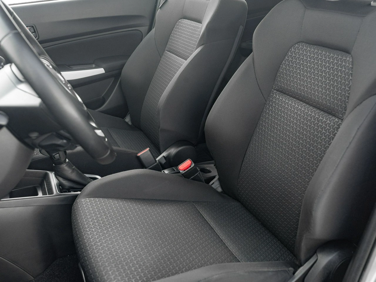 Suzuki Swift - Zdjęcie 11