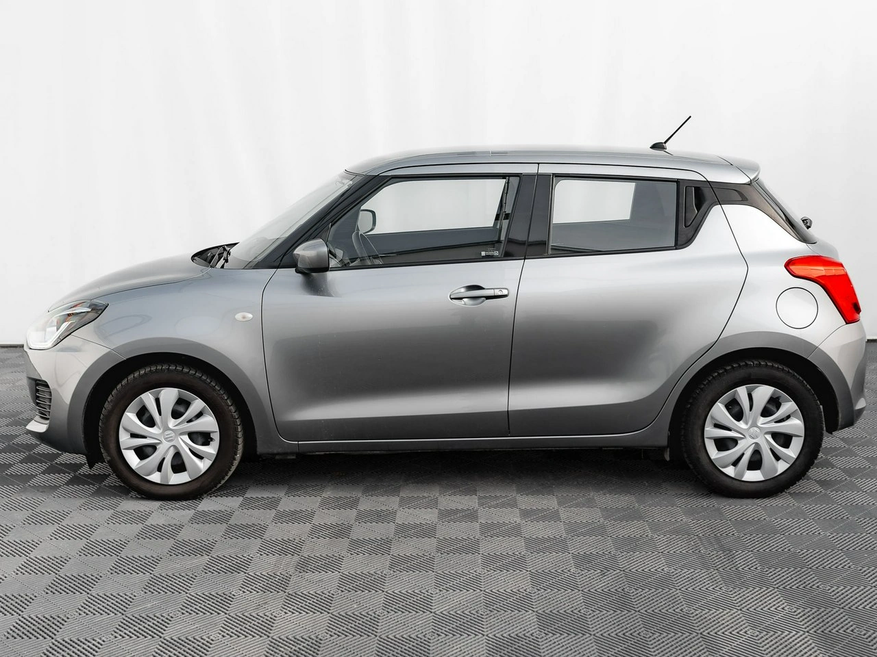Suzuki Swift - Zdjęcie 7