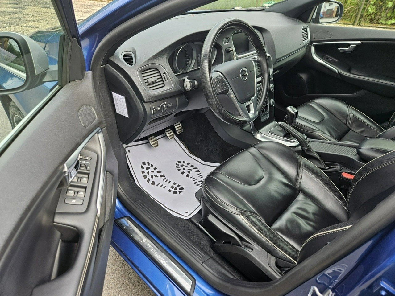 Volvo V40 - Zdjęcie 8