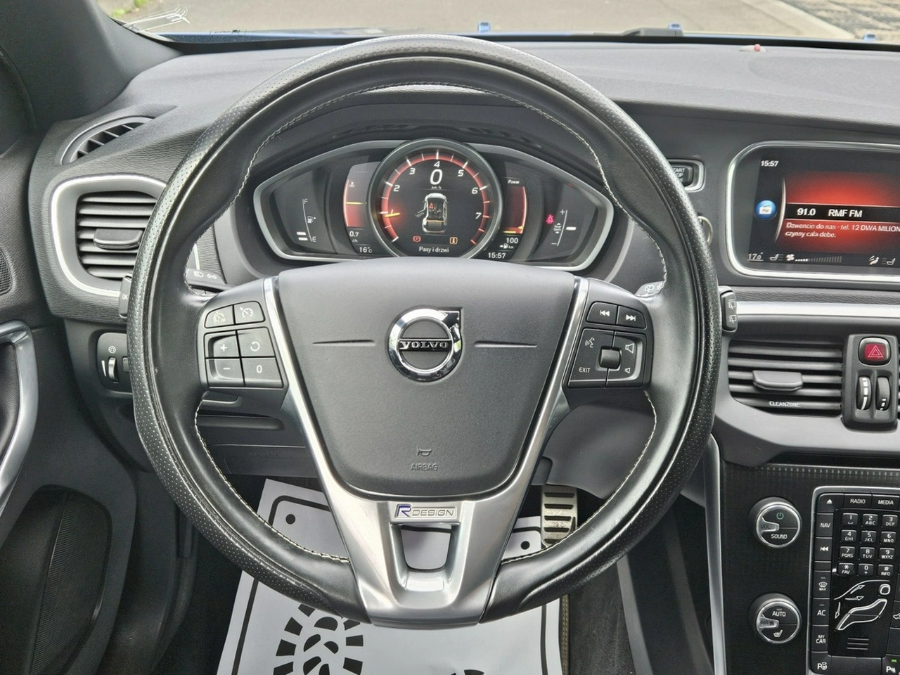 Volvo V40 - Zdjęcie 10