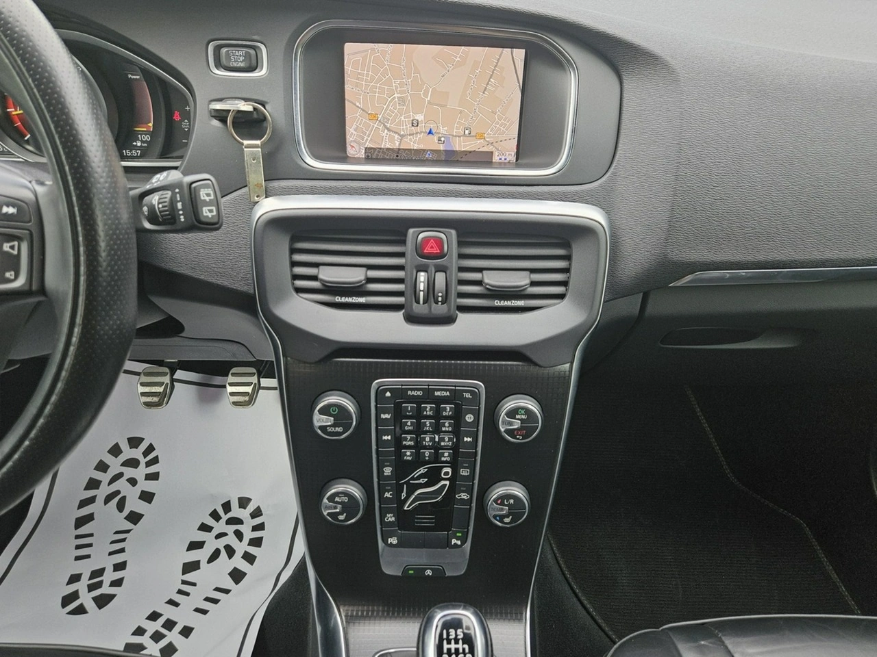 Volvo V40 - Zdjęcie 12