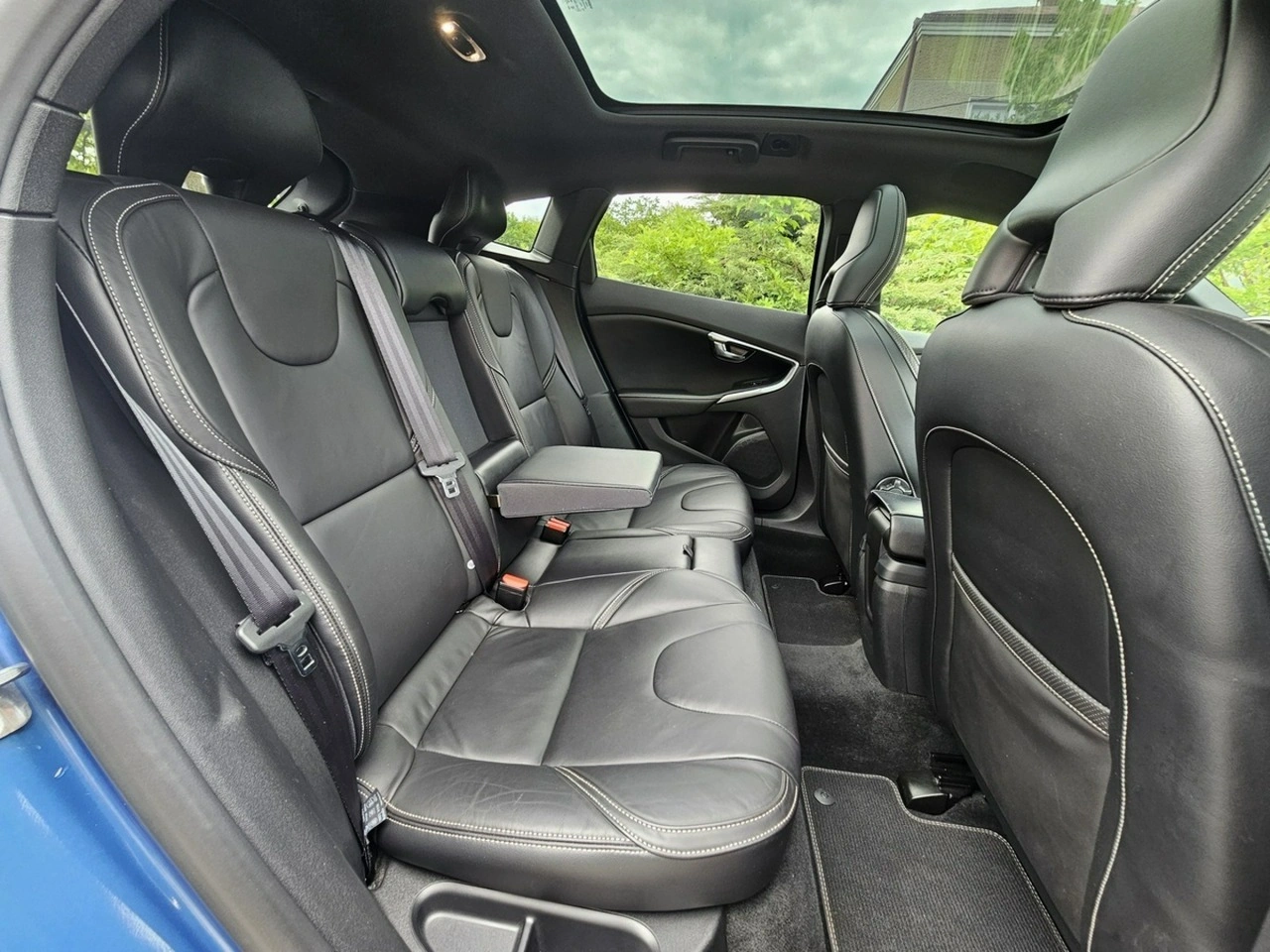 Volvo V40 - Zdjęcie 17