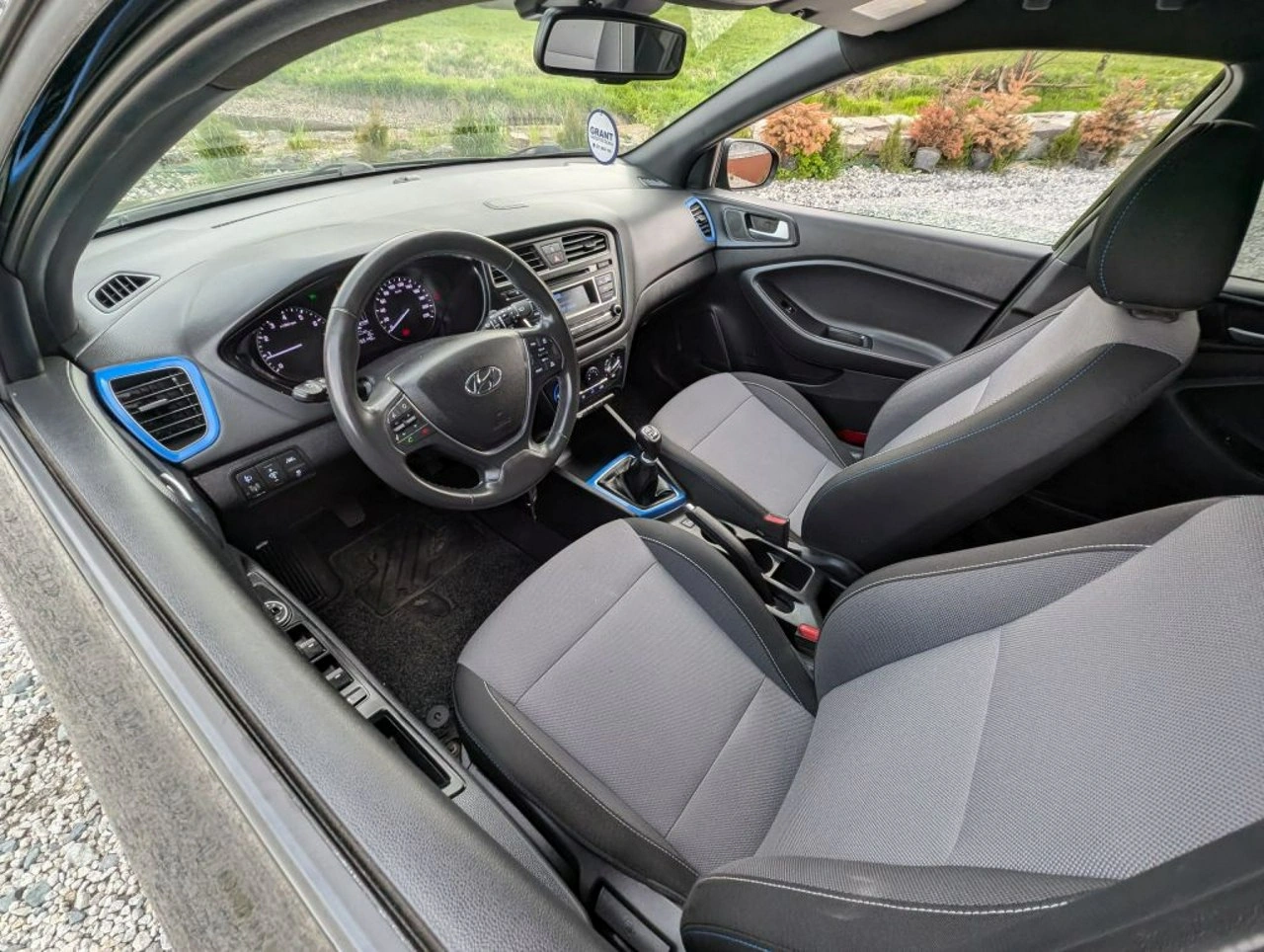 Hyundai i20 - Zdjęcie 10