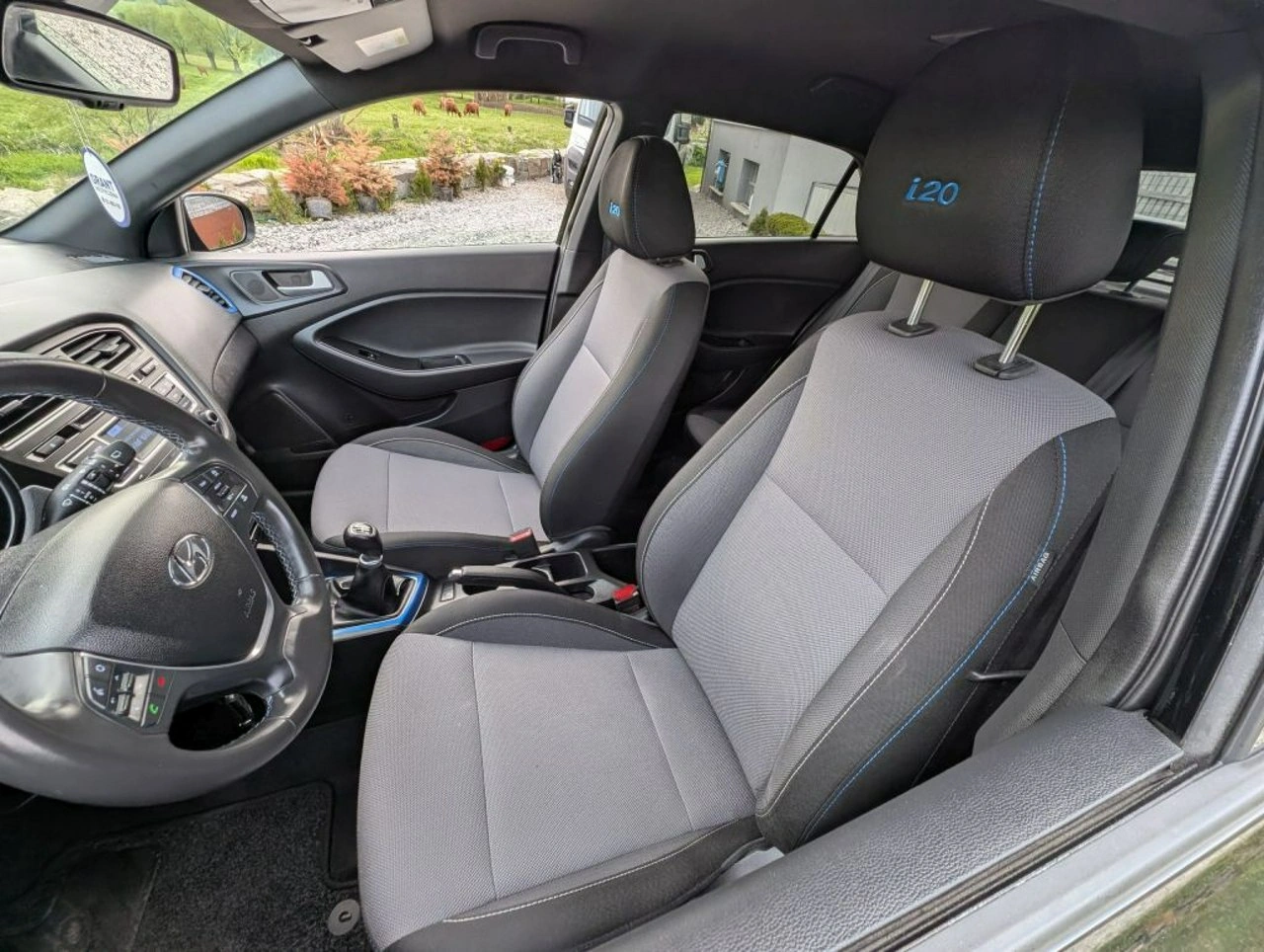 Hyundai i20 - Zdjęcie 12