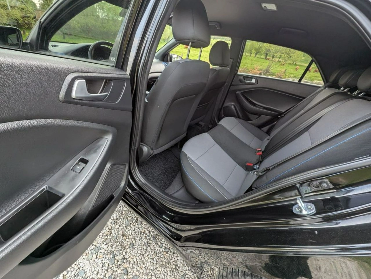 Hyundai i20 - Zdjęcie 13