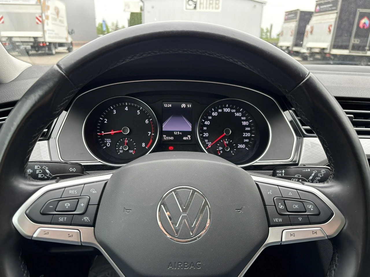 Volkswagen Passat - Zdjęcie 21