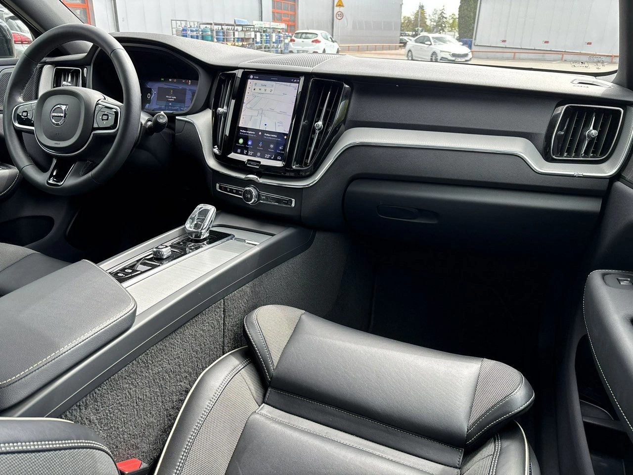 Volvo XC 60 - Zdjęcie 16
