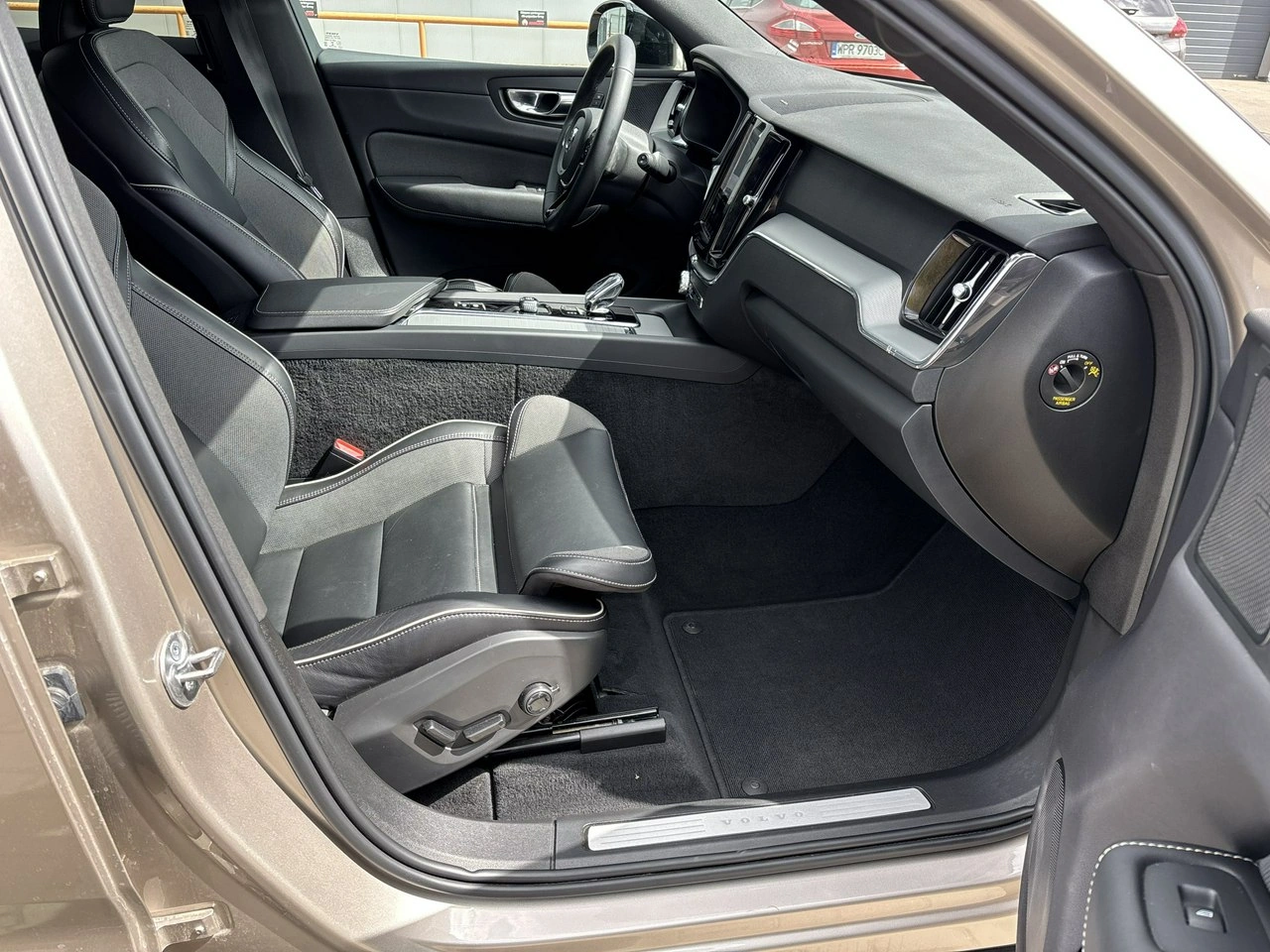 Volvo XC 60 - Zdjęcie 18