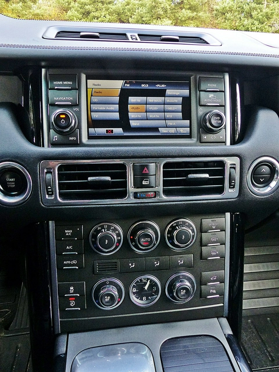 Land Rover Range Rover - Zdjęcie 30