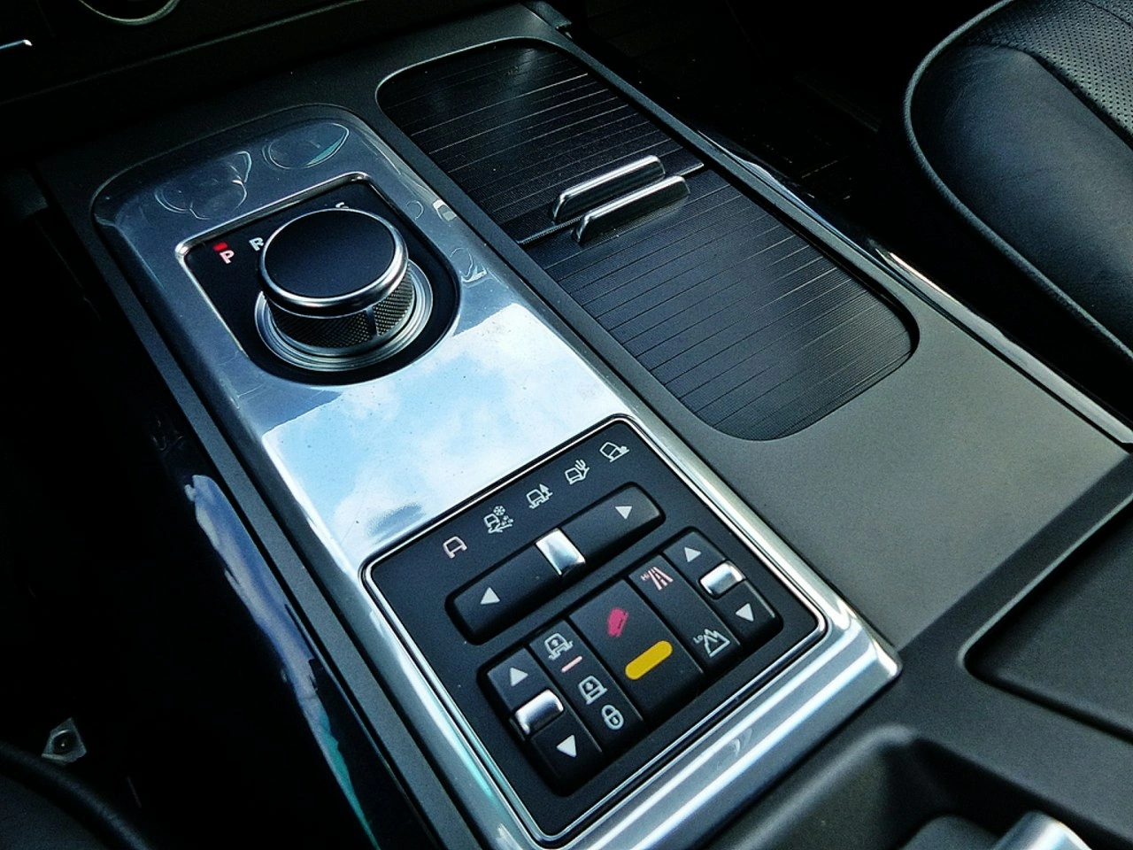 Land Rover Range Rover - Zdjęcie 32