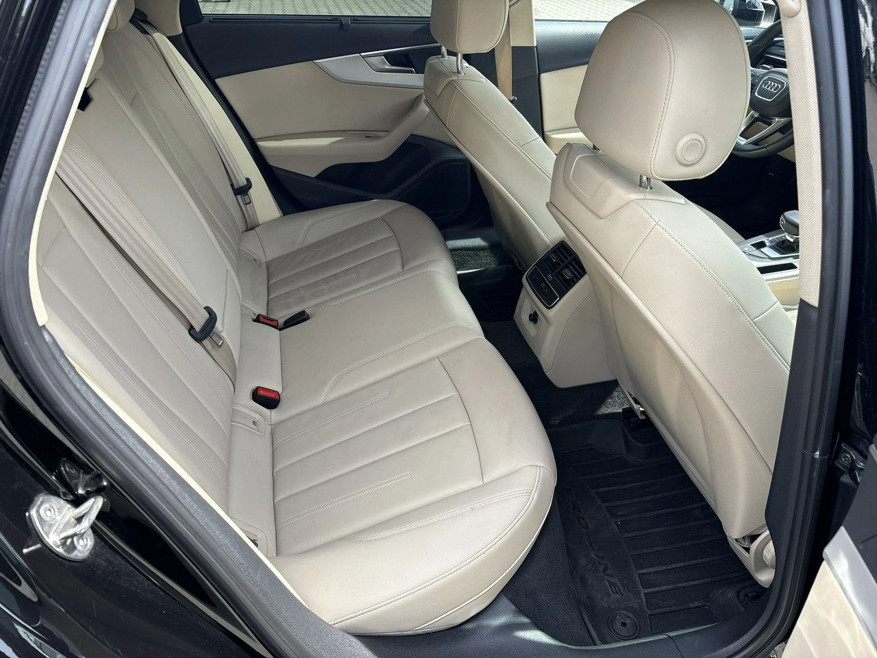 Audi A4 - Zdjęcie 15