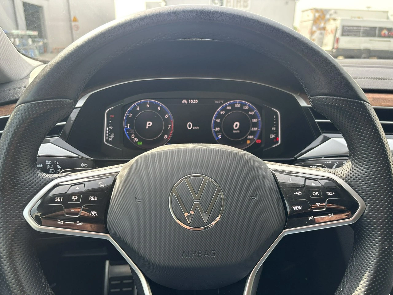 Volkswagen Arteon - Zdjęcie 19