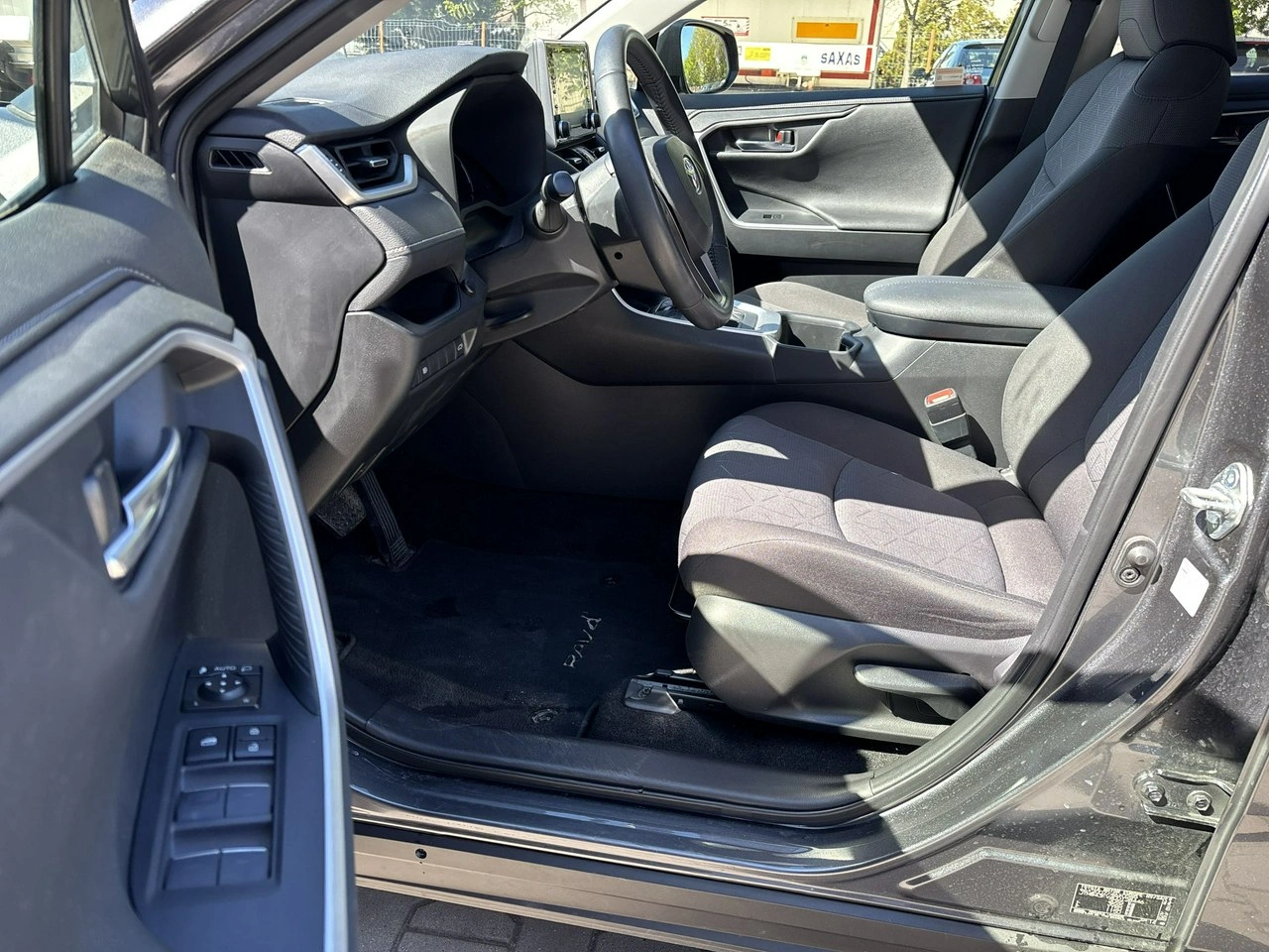 Toyota RAV-4 - Zdjęcie 10