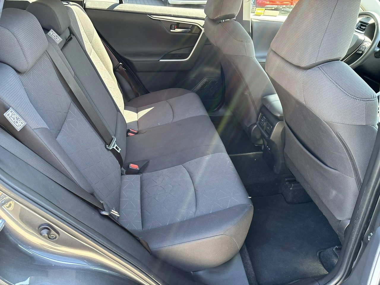 Toyota RAV-4 - Zdjęcie 16