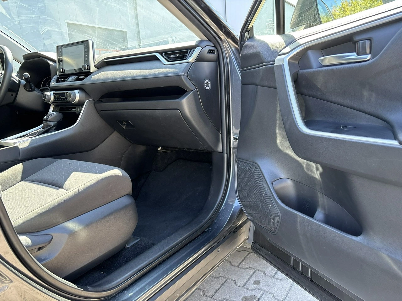 Toyota RAV-4 - Zdjęcie 17