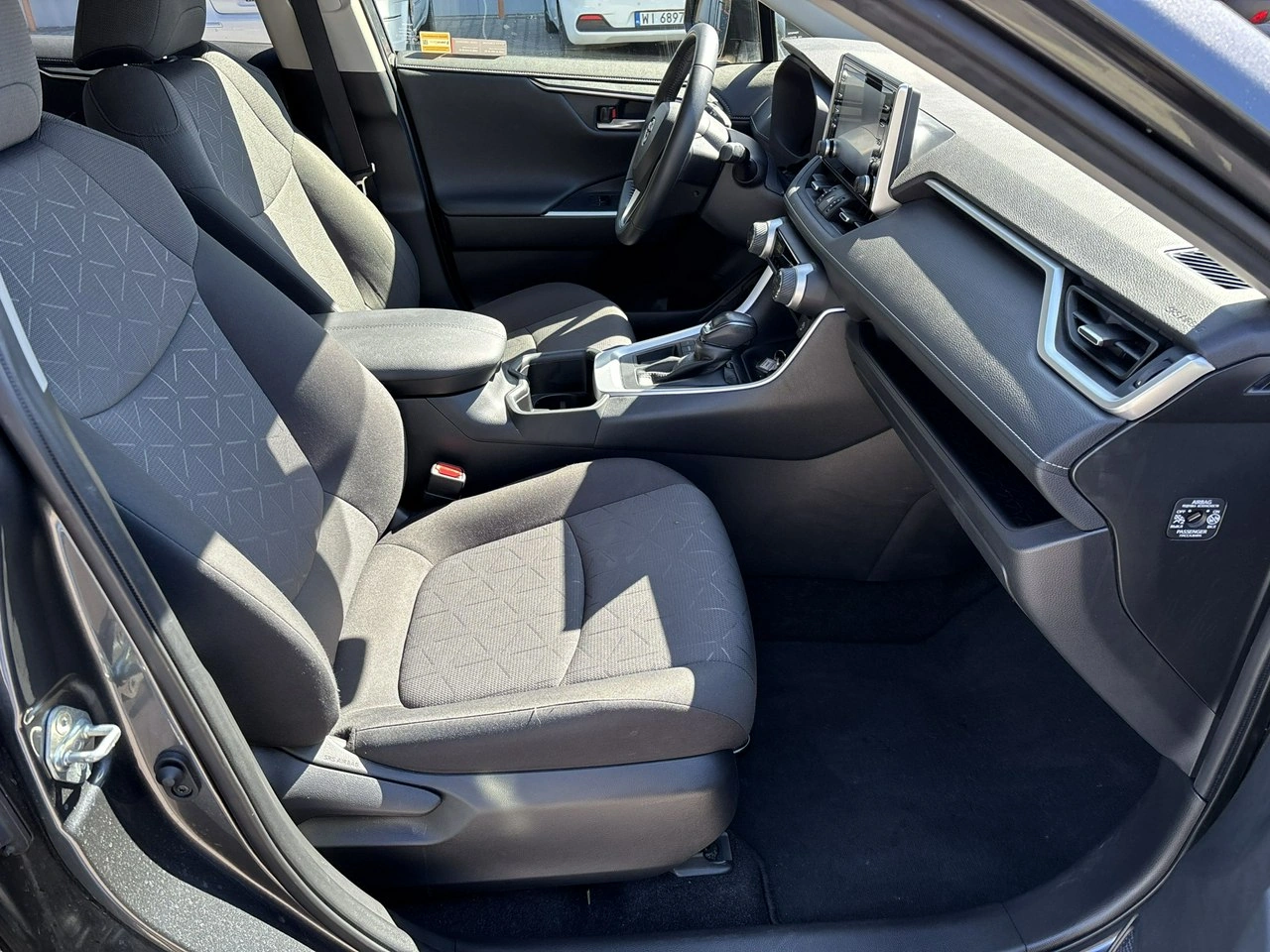 Toyota RAV-4 - Zdjęcie 18
