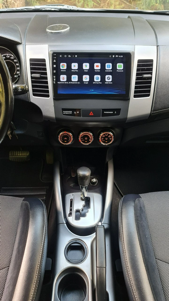 Mitsubishi Outlander - Zdjęcie 19