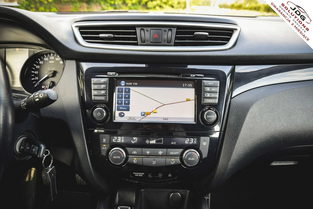 Nissan Qashqai - Zdjęcie 27