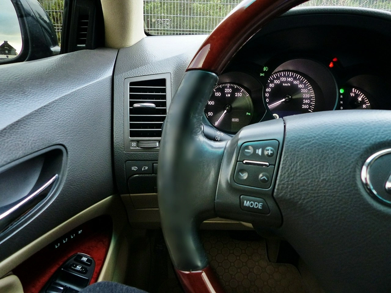 Lexus GS - Zdjęcie 29