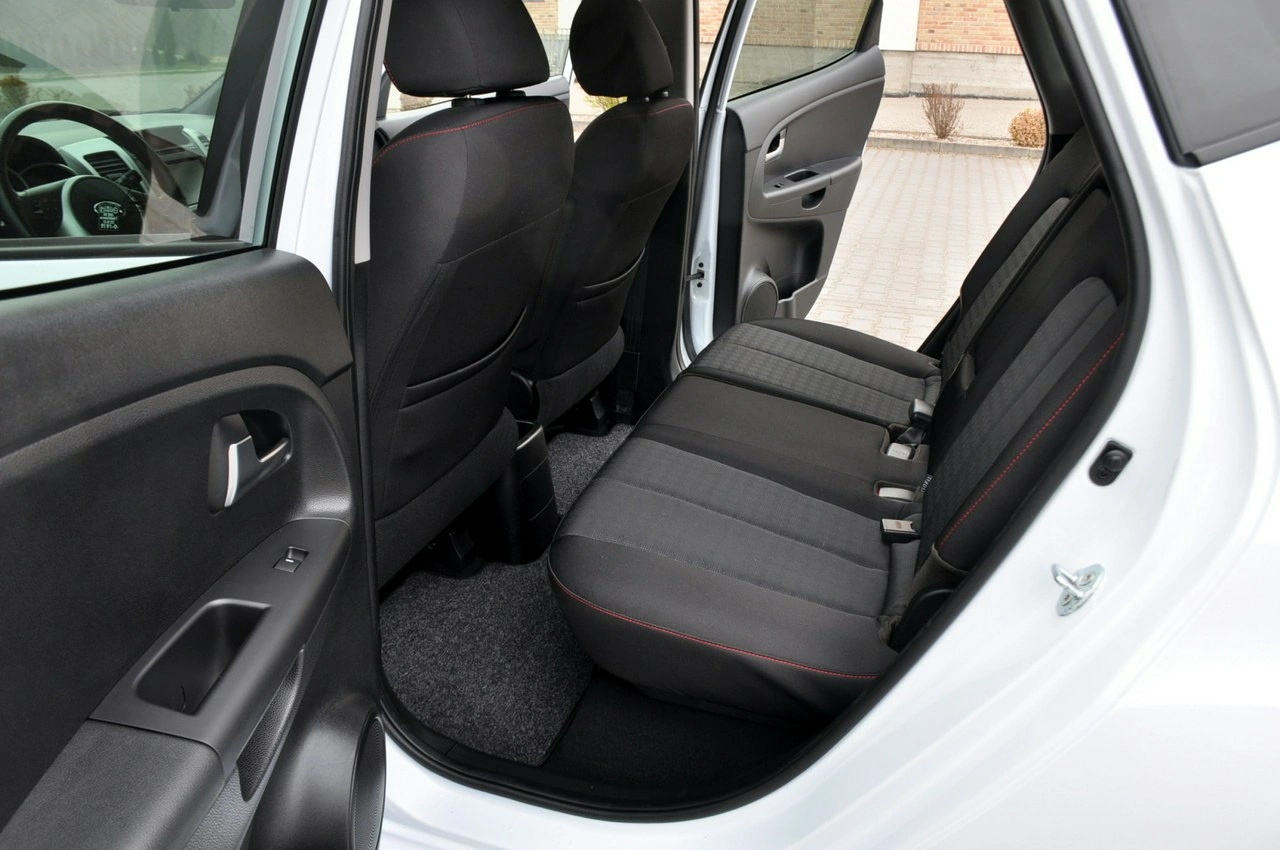 Kia Venga - Zdjęcie 19