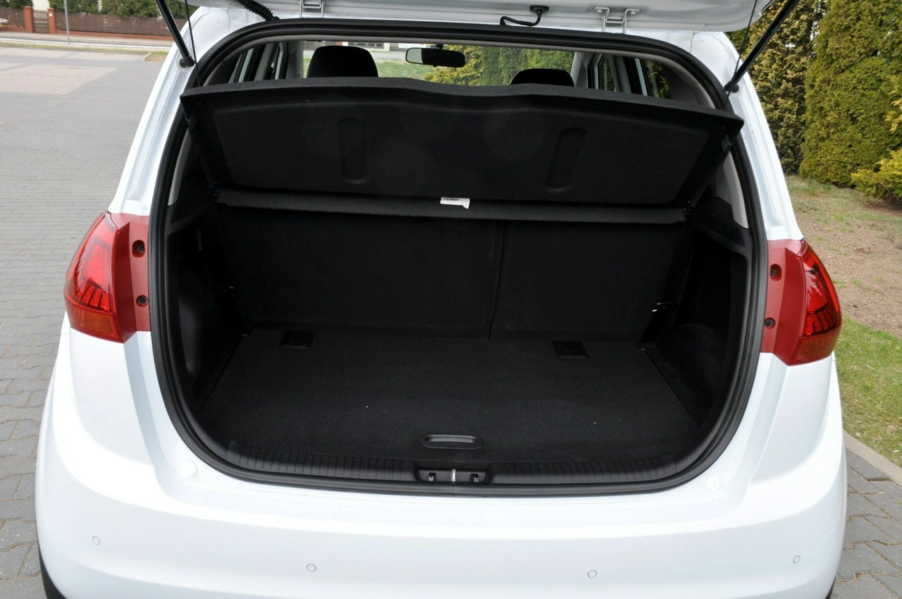 Kia Venga - Zdjęcie 37