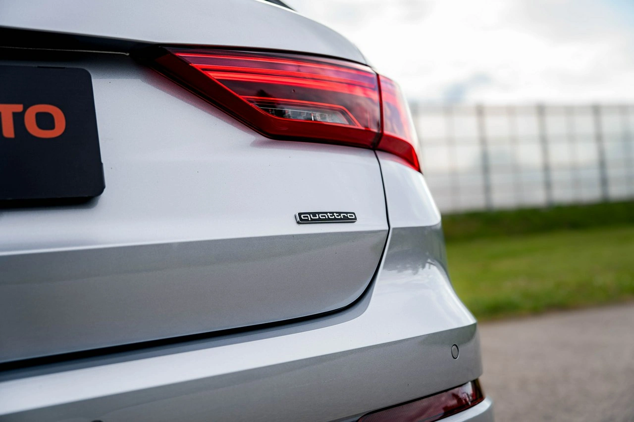 Audi Q3 - Zdjęcie 13