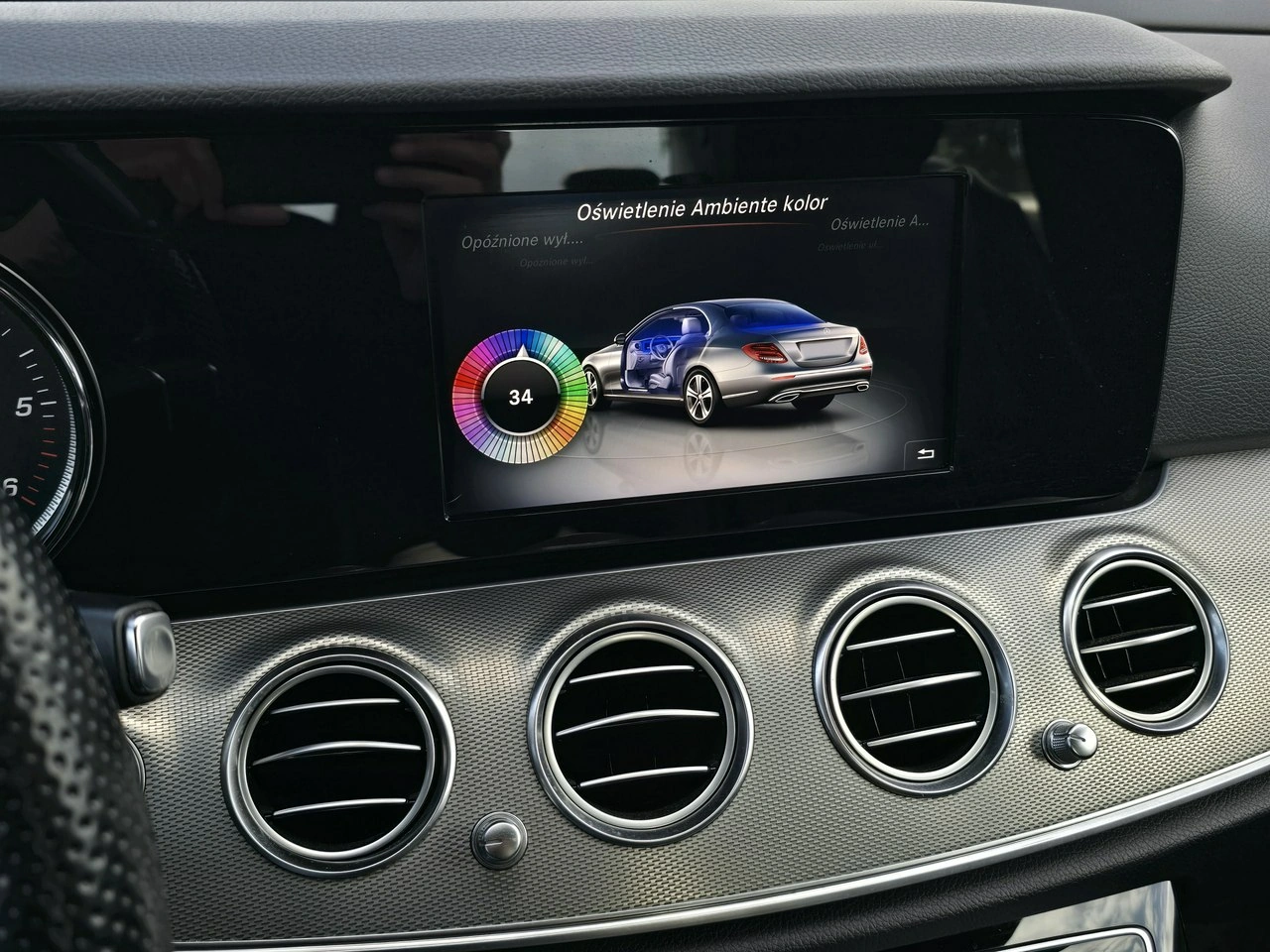 Mercedes E 220 - Zdjęcie 27