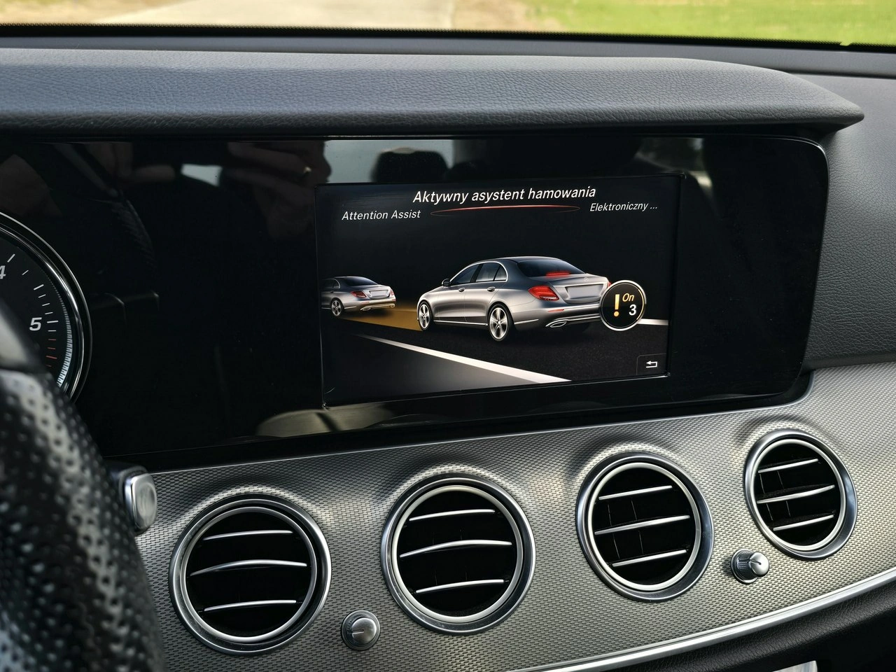 Mercedes E 220 - Zdjęcie 30