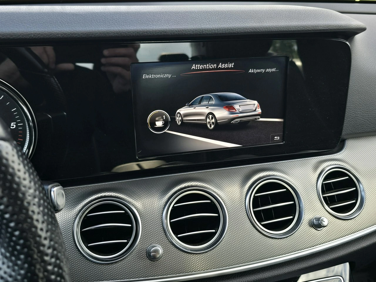 Mercedes E 220 - Zdjęcie 31