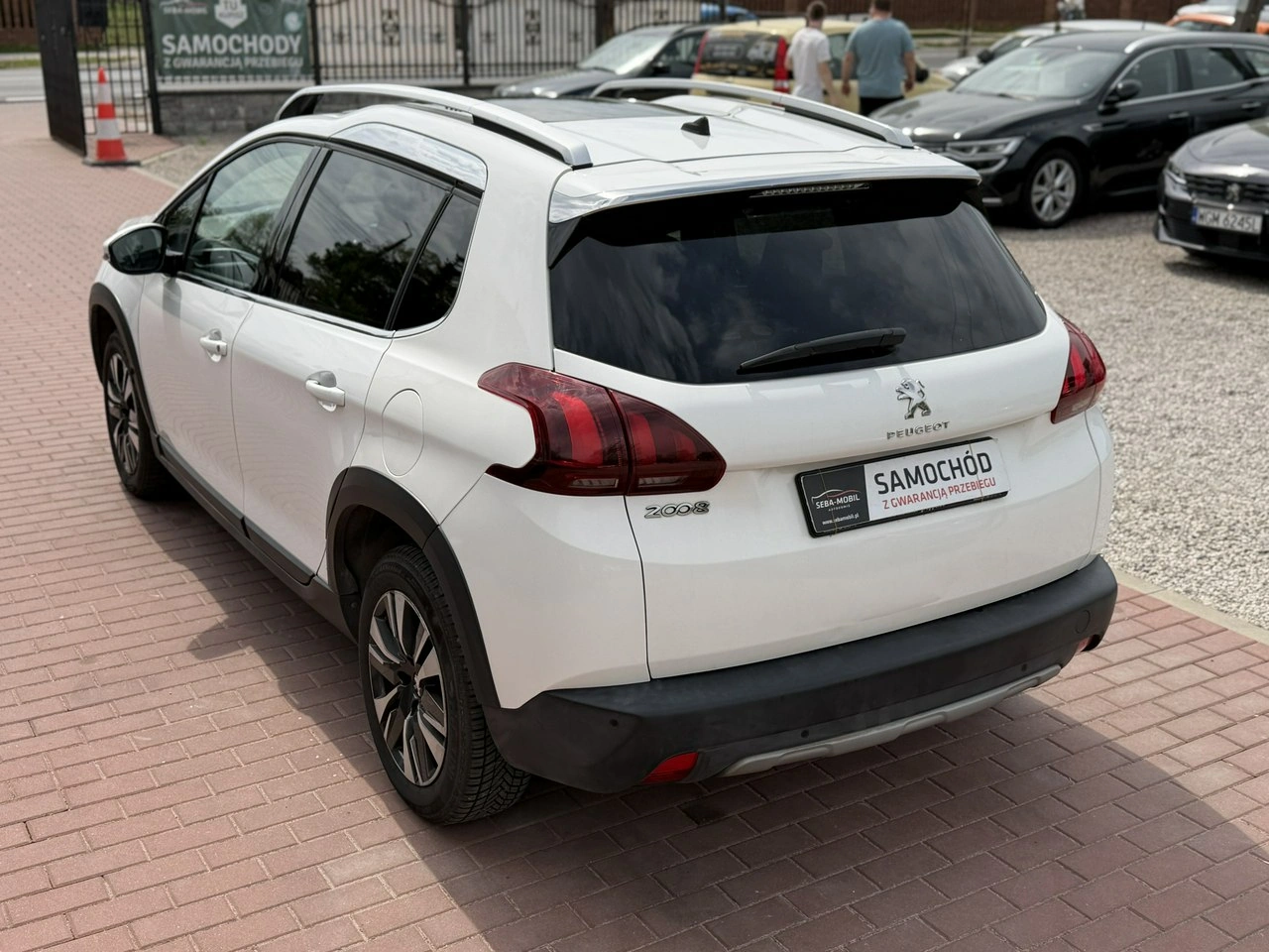 Peugeot 2008 - Zdjęcie 10