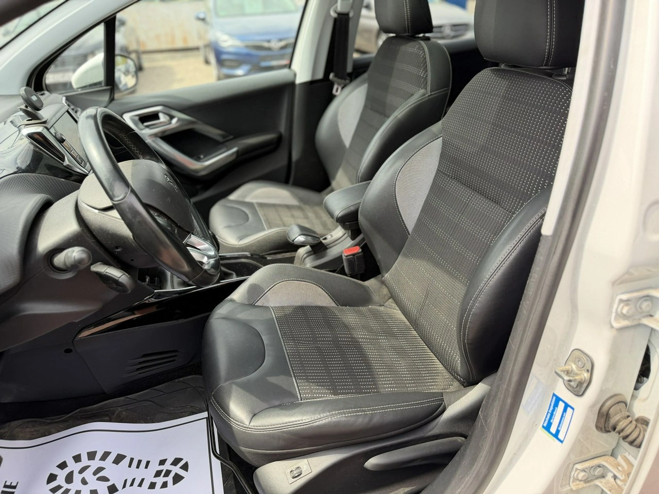Peugeot 2008 - Zdjęcie 15