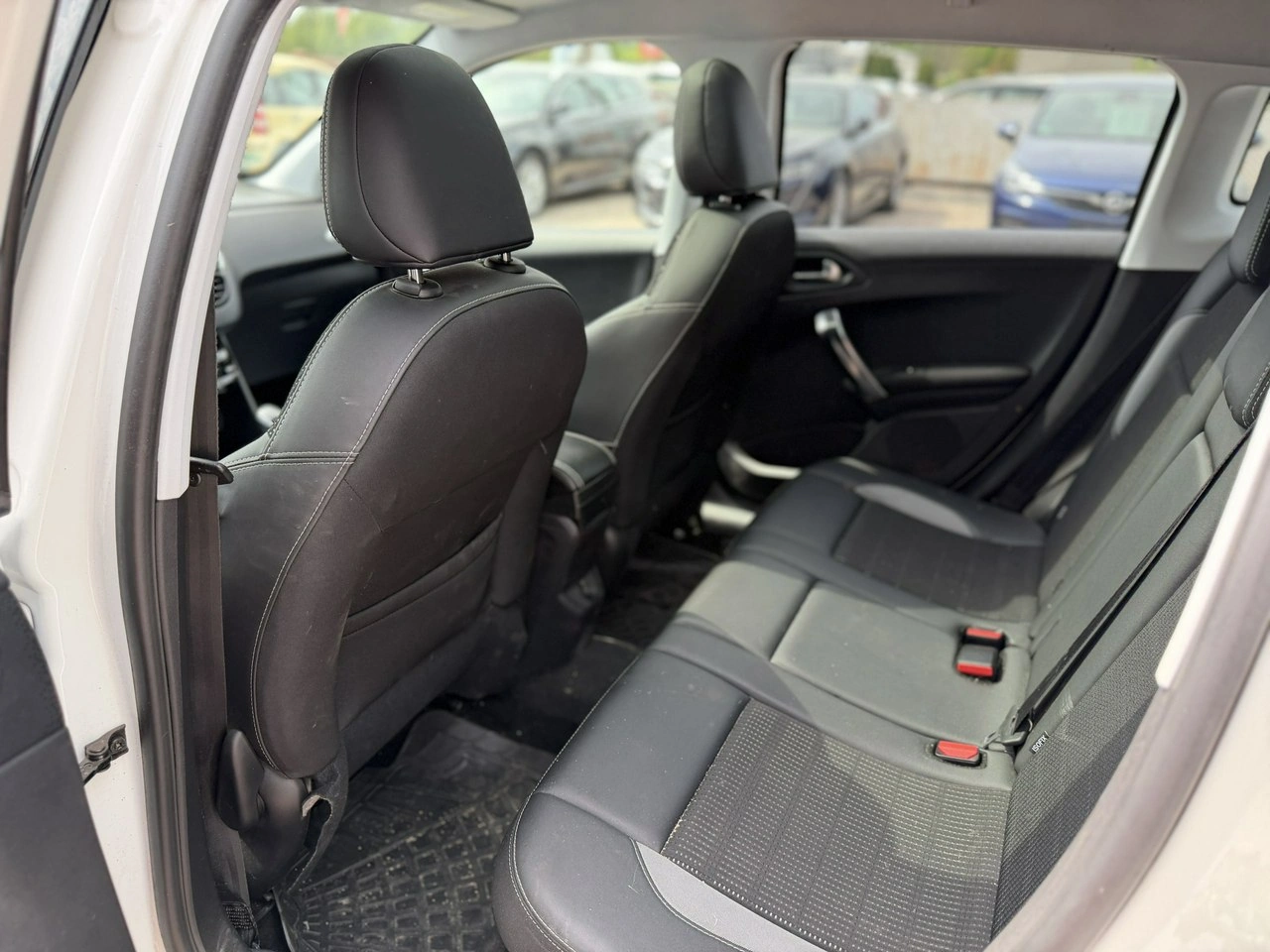 Peugeot 2008 - Zdjęcie 21