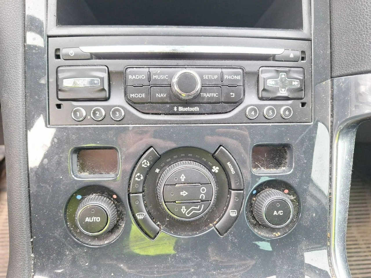 Peugeot 3008 - Zdjęcie 13