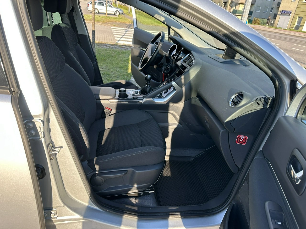 Peugeot 3008 - Zdjęcie 16