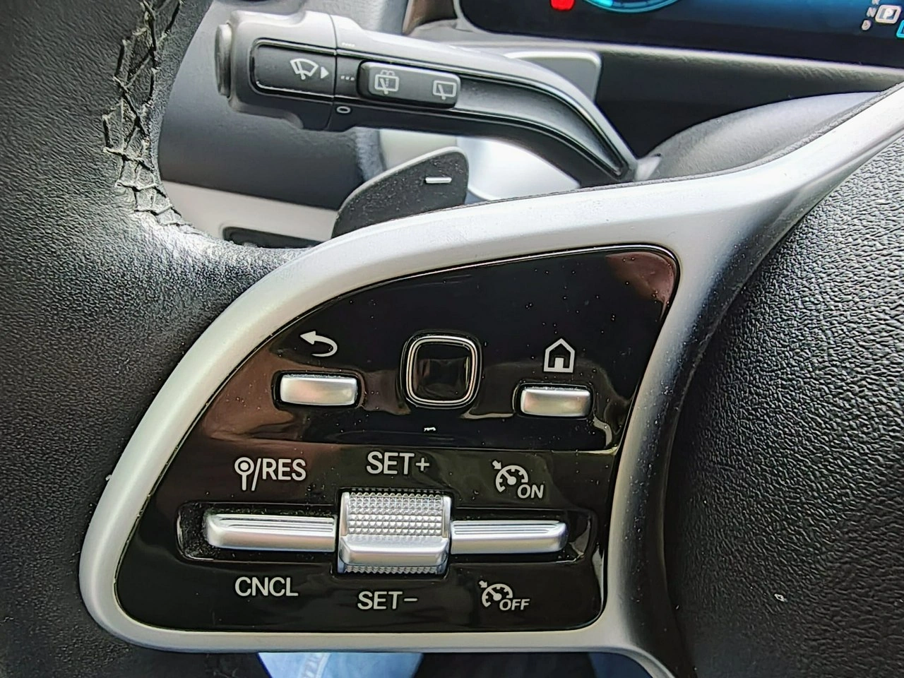 Mercedes GLB - Zdjęcie 22