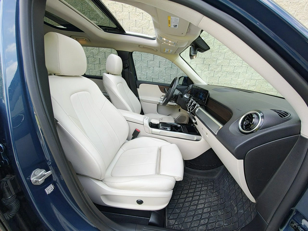 Mercedes GLB - Zdjęcie 25