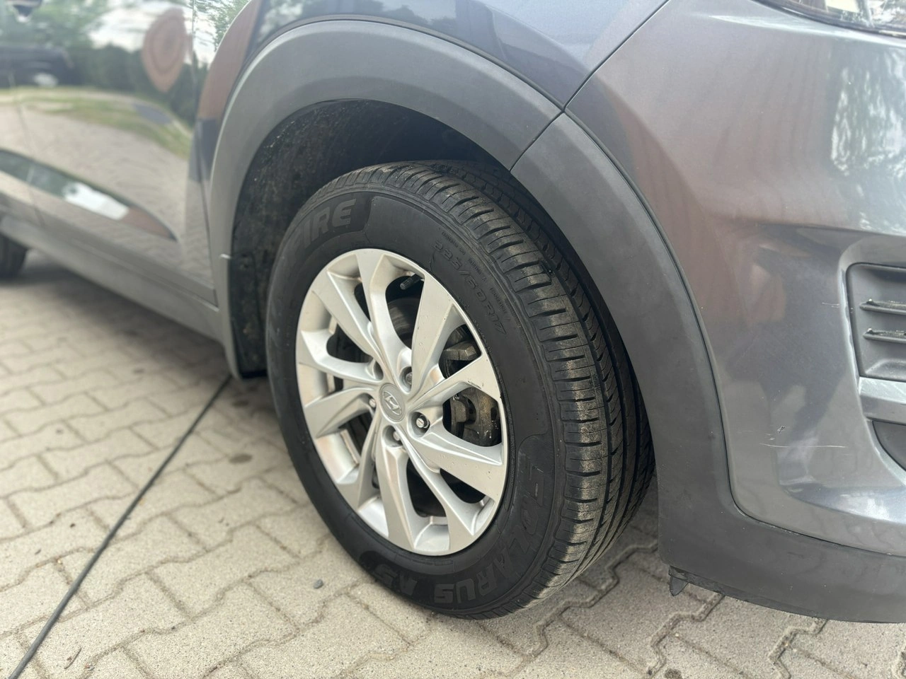 Hyundai Tucson - Zdjęcie 6