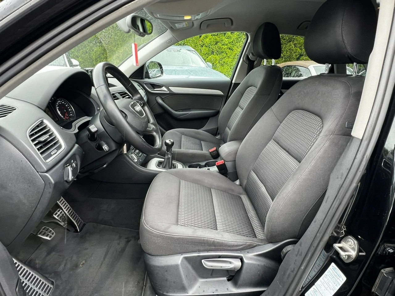 Audi Q3 - Zdjęcie 9