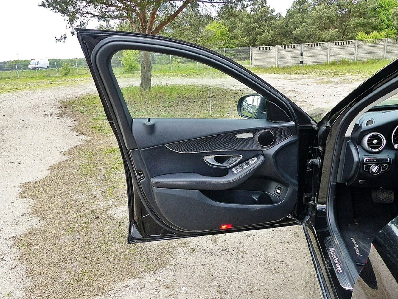 Mercedes C 220 - Zdjęcie 16