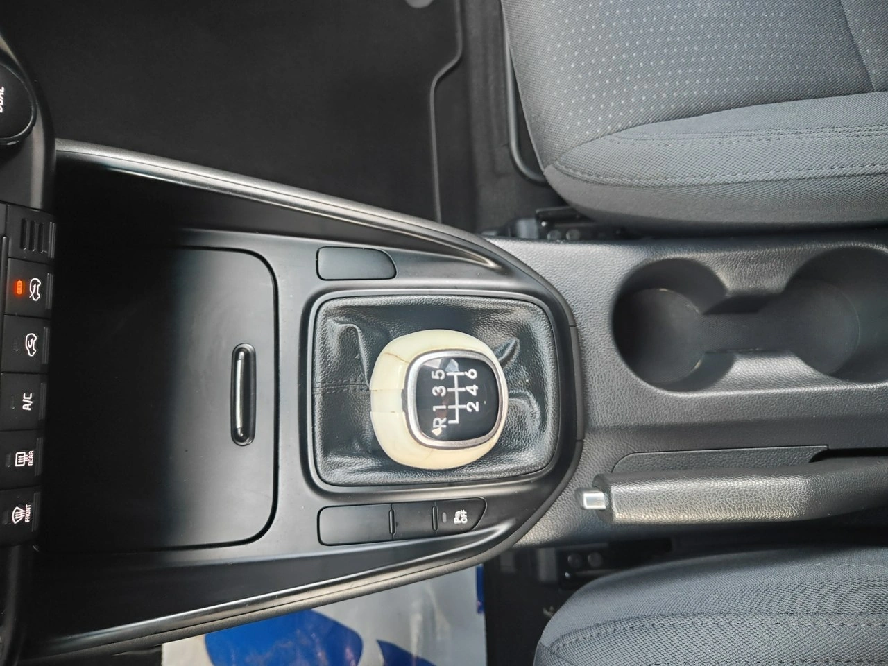 Kia Carens - Zdjęcie 12