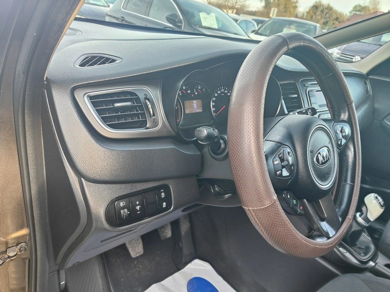 Kia Carens - Zdjęcie 14
