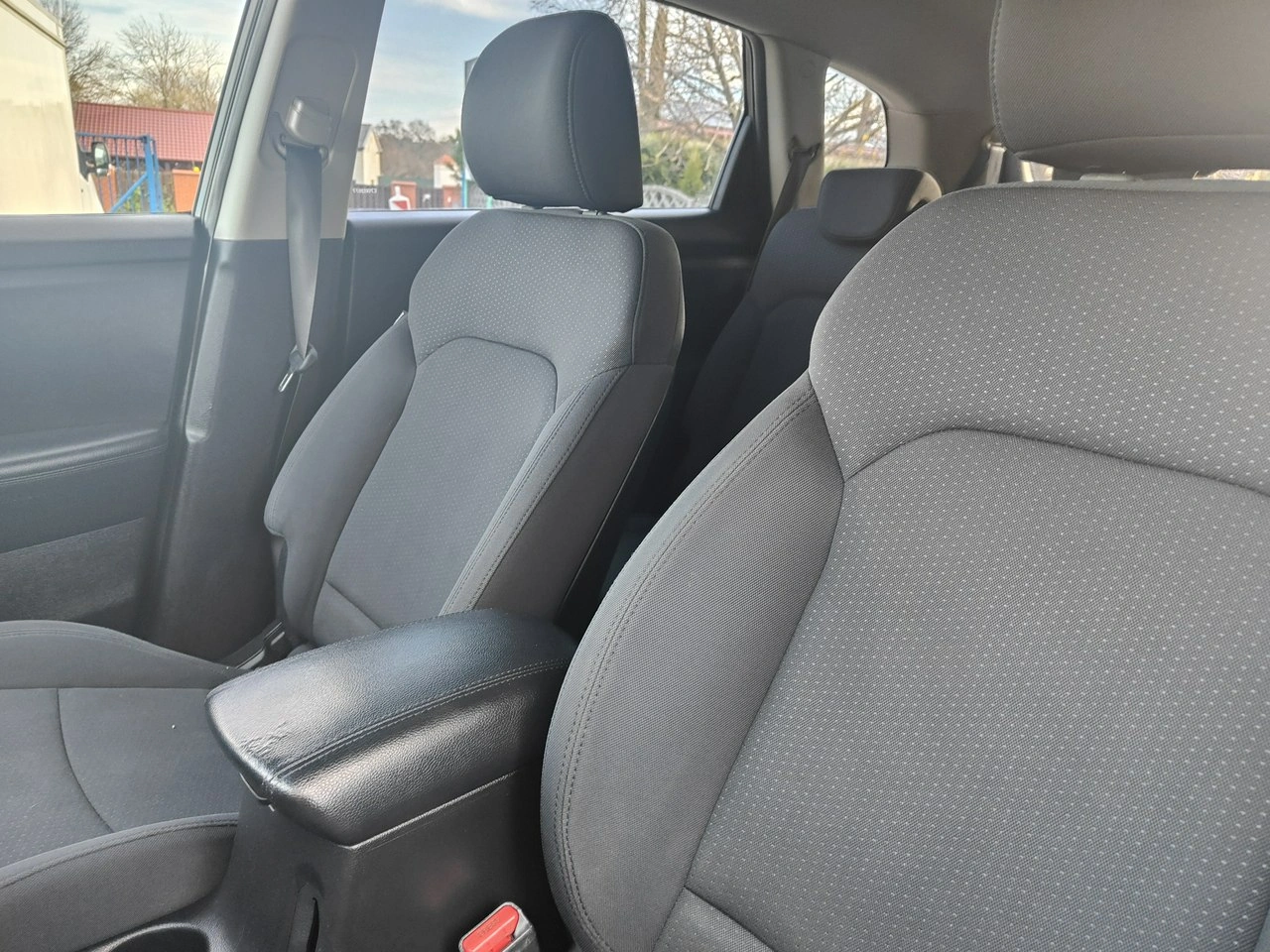 Kia Carens - Zdjęcie 15