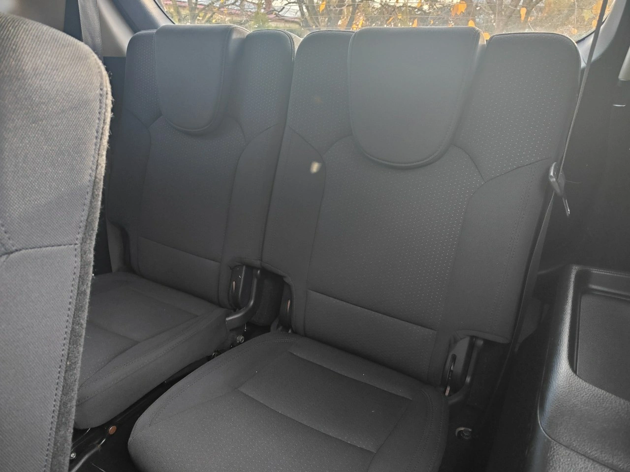 Kia Carens - Zdjęcie 26